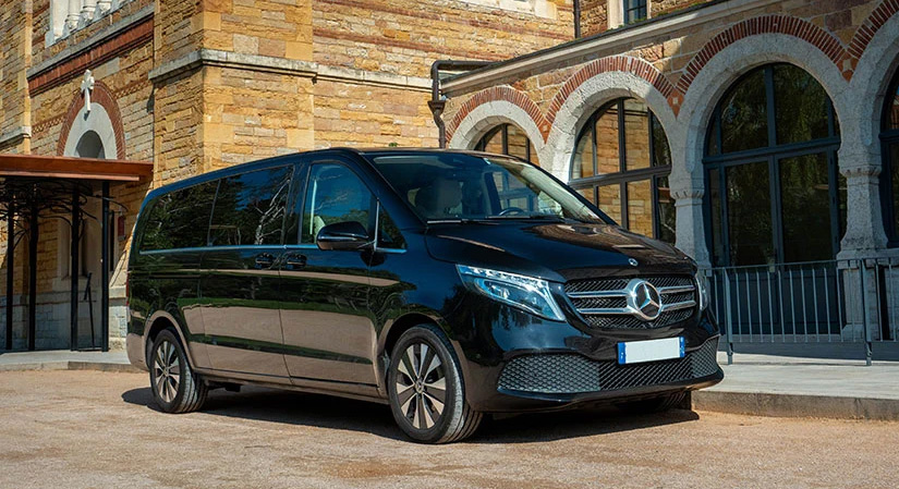 LUXURY MINIVAN MERCEDES V CLASS (6 PAX)